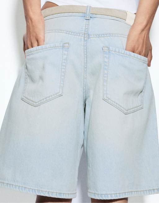 Stradivarius - Bermuda en jean avec ceinture - Bleu clair délavé, 4 de 4