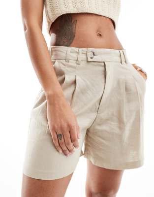 Stradivarius - Bermudashorts in natürlicher Leinenoptik-Neutral