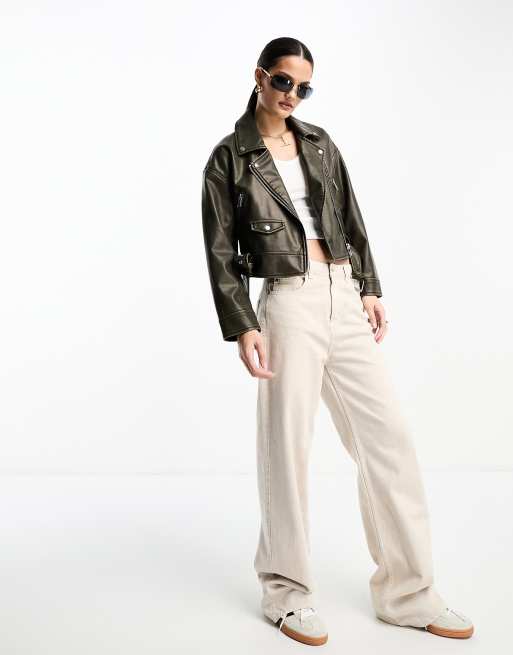 Stradivarius – Bikerjacke aus Kunstleder in verwaschenem Braun , 4 von 4