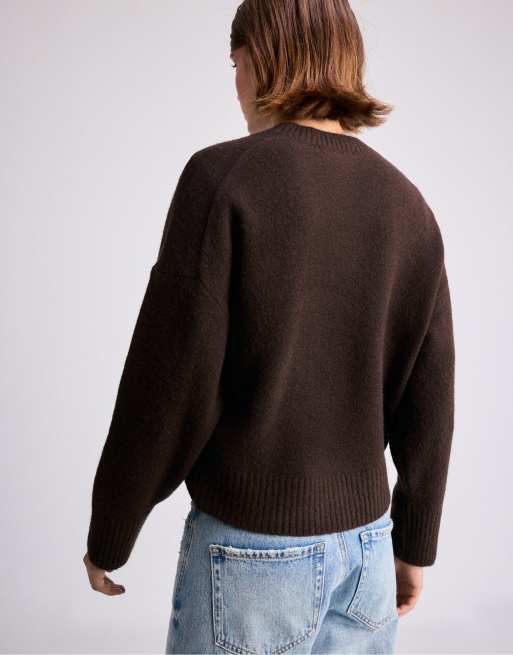 Stradivarius blød basic striktrøje i brun, 3 af 7
