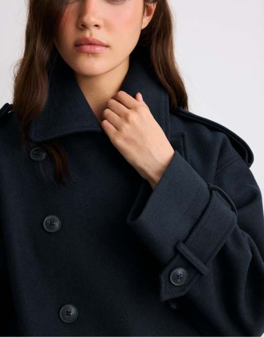 Stradivarius blød trenchcoat i oversized pasform i mørkeblå, 2 af 7
