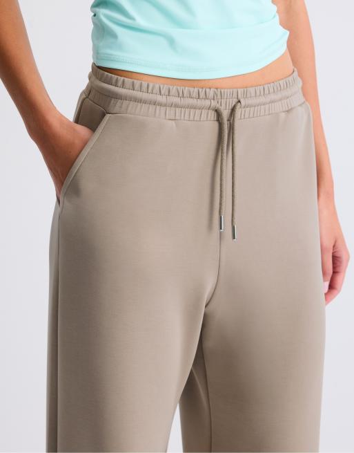 Stradivarius bløde palazzo-bukser i beige, 4 af 7