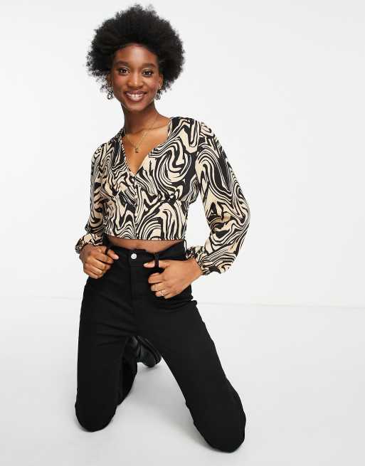 Stradivarius blusa romantica sales