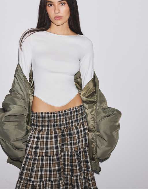Stradivarius Boat neck long sleeve t-shirt in ecru, 2 of 7