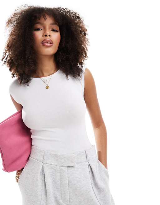 Stradivarius - Body bianco con maniche ad aletta