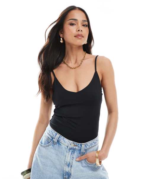 Stradivarius - Body con spalline sottili nero - view 1