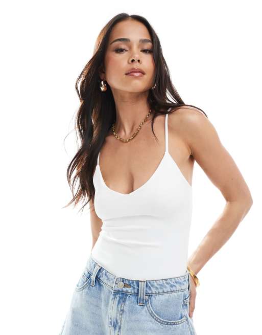 Stradivarius – Body in Weiß mit Riemchenträgern
