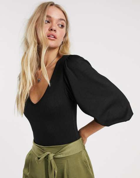 Stradivarius – Body mit voluminösen Ärmeln in Schwarz