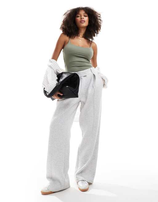 Stradivarius - Body senza cuciture con spalline sottili color salvia, 3 di 4
