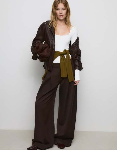 Stradivarius - Body van polyamide met vierkante halslijn in ecru - view 1