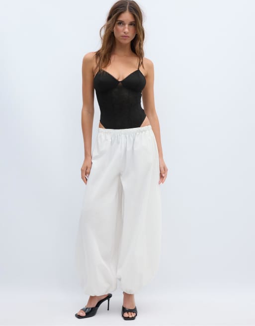 Stradivarius Bodysuit with lace straps in black, 3 of 4