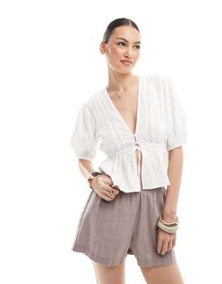 Stradivarius - Boho-Bluse in Weiß mit Puffärmeln