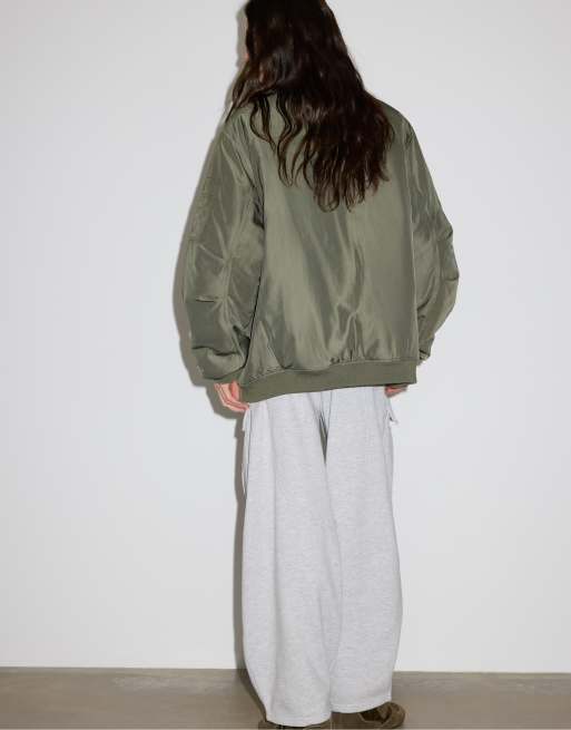 Stradivarius bomber oversize in khaki, 3 di 7