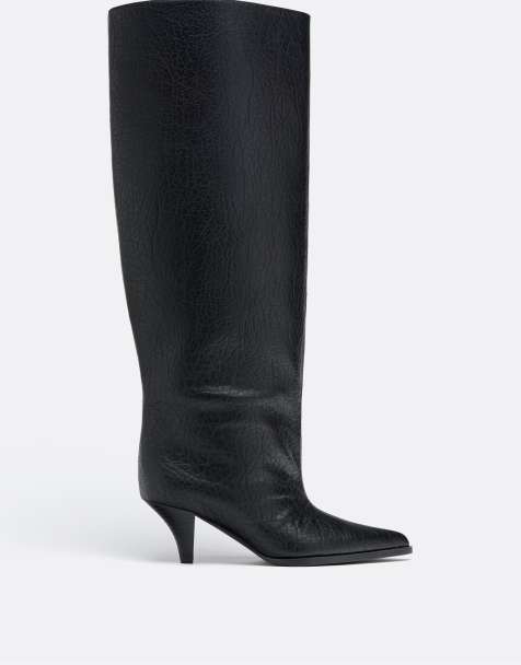 Stradivarius boots med trekantsklack i svart - view 1