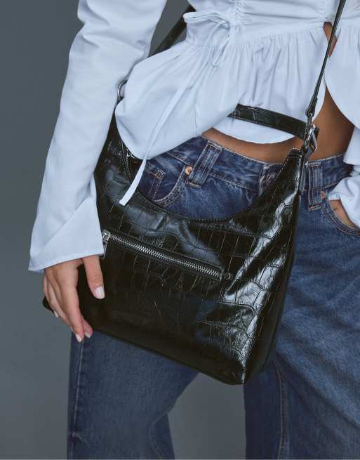 Stradivarius borsa a spalla in camoscio nera con tracolle, 3 di 4