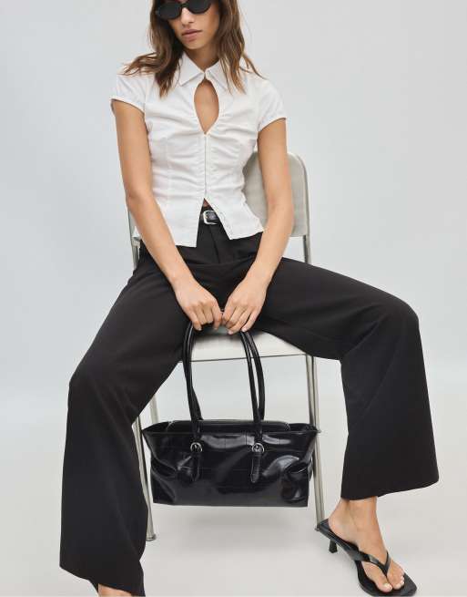 Stradivarius borsa city effetto coccodrillo con fibbie nera, 2 di 4