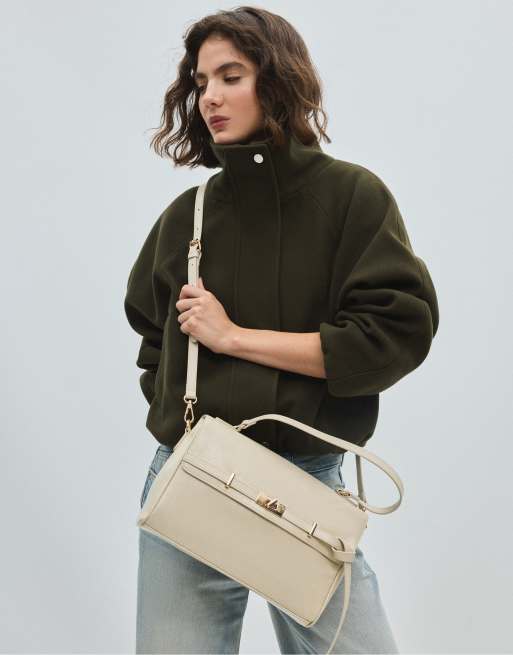 Stradivarius borsa crossbody media con cintura color ecru, 3 di 4