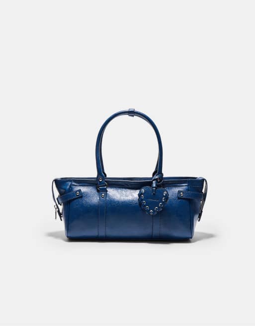 Stradivarius - Borsa da spalla blu con dettaglio a cuore