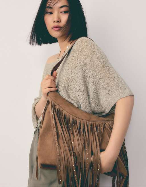 Stradivarius - Borsa da spalla morbida al tatto color caramello con frange