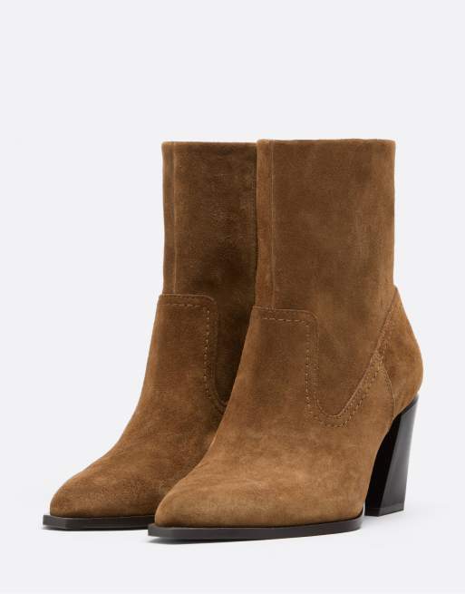 Stradivarius bottines à talon style cuir couleur tan, 3 de 5