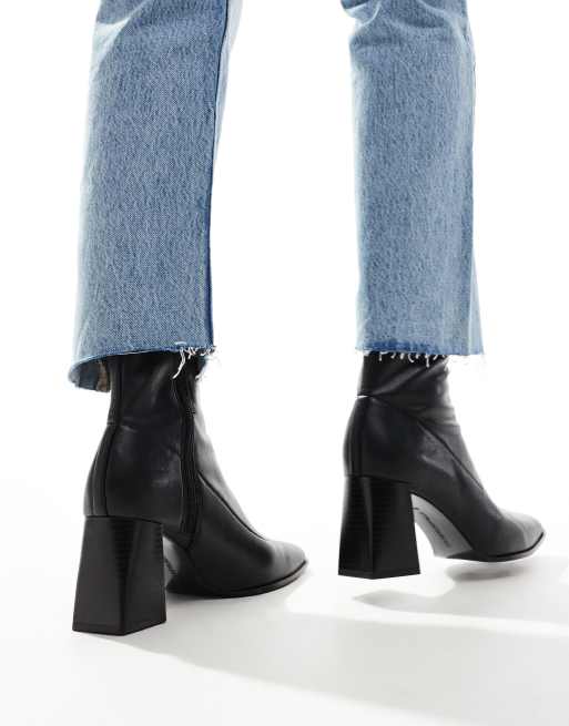 Stradivarius Bottines stretch à talon haut Noir ASOS