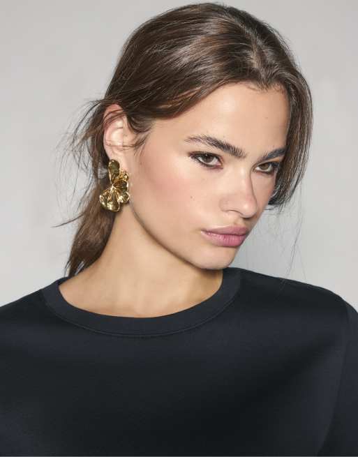 Stradivarius boucles d'oreilles éventail fleur dorées, 3 de 4
