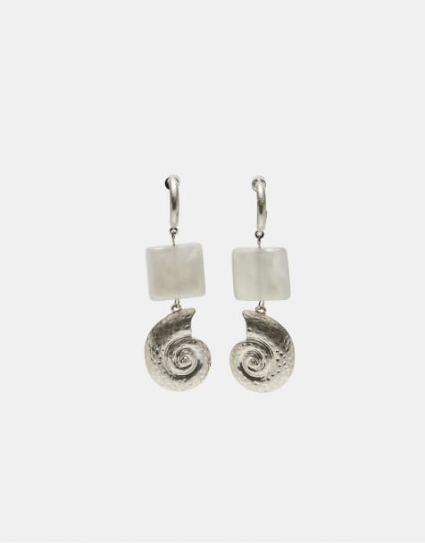 Stradivarius - Boucles d'oreilles pendantes ornées de coquillages - Gris - view 1