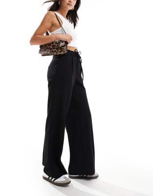 bow belt wide leg pants in black