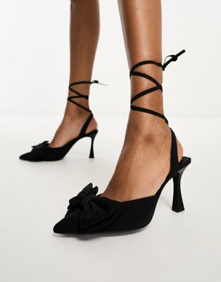  bow front heel in black    
