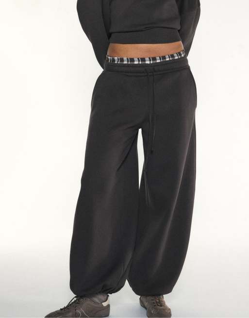 Stradivarius Boxer-detail joggers in brown, 2 of 7