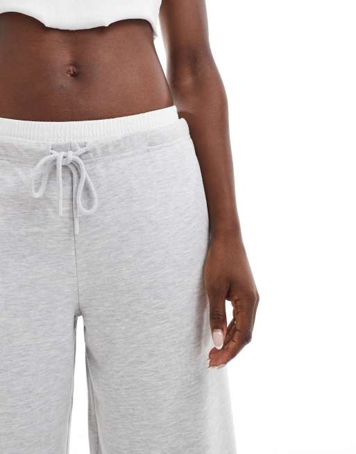 Stradivarius boxer detail wide leg sweatpants in gray | ASOS