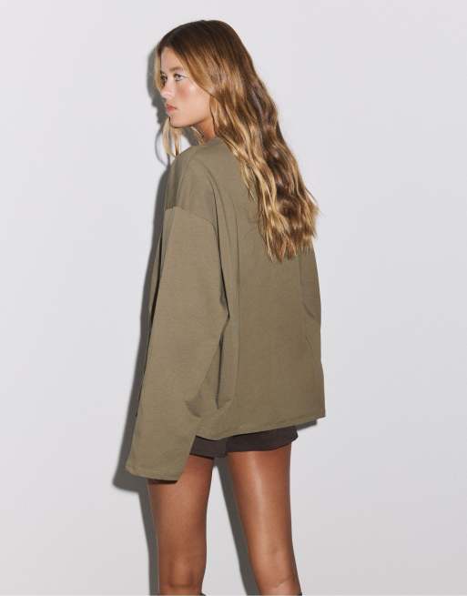 Stradivarius Boxy Langarm-T-Shirt in Khaki, 3 von 7