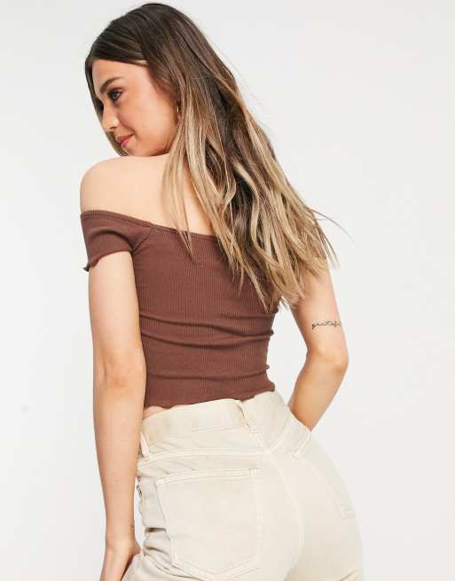 Stradivarius – Brązowy top z dekoltem w kształcie serca i karbowanym brzegiem, 2 z 4