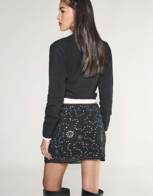 Stradivarius broderad kjol med strass i svart, 3 av 7
