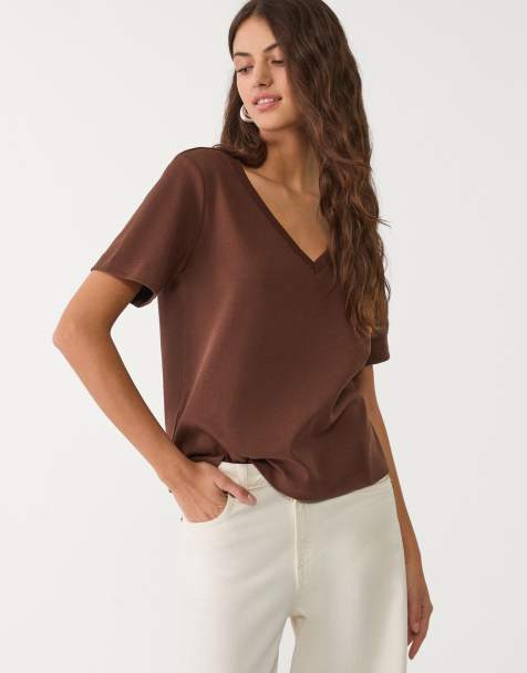 Stradivarius - Brun regular fit-T-shirt i kraftigt stof - view 1