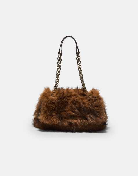 Stradivarius – Brun, rektangulär, liten axelremsväska i fuskpäls - view 1