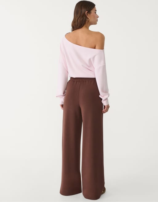 Stradivarius – Bruna, mjuka palazzobyxor, 2 av 4