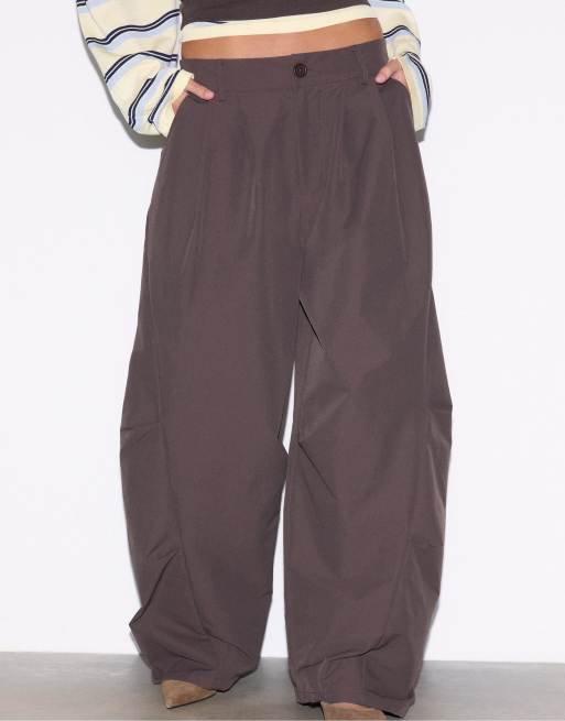 Stradivarius - Brune elegante barrel-bukser, 2 af 4