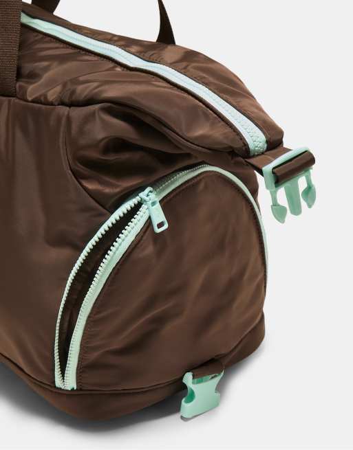 Stradivarius - Brunt tørklæde med kontrasterende detalje, 4 af 4