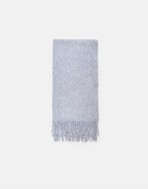 Stradivarius Brushed thread scarf in grey melange - view 1