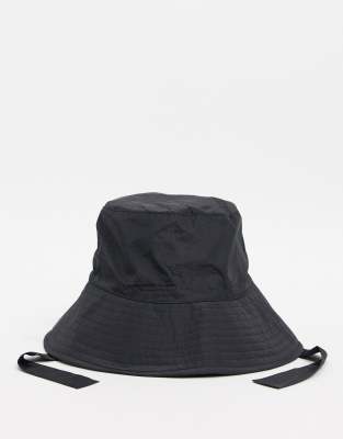 sun hat with ties