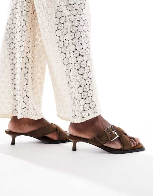 Stradivarius buckle detail leather heeled thong sandal in brown