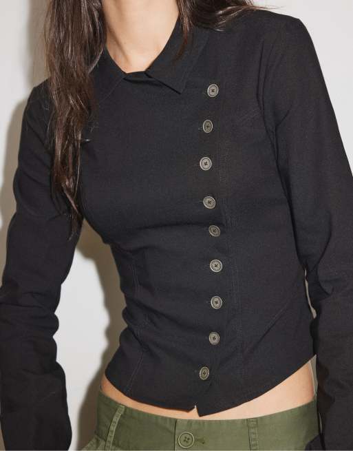 Stradivarius Button-up crossover shirt in black, 2 of 7