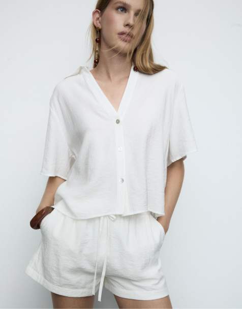 Stradivarius Button-up flowing shirt in white - view 1