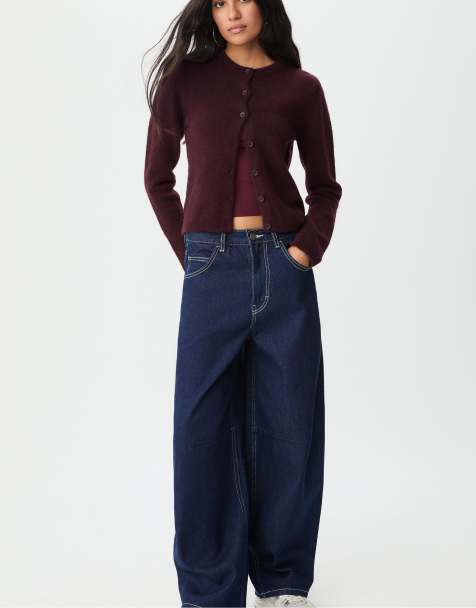 Stradivarius Buttoned knit jacket in burgundy