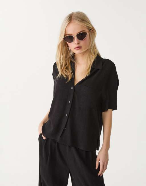 Stradivarius - Camicia a maniche corte nera in misto lino