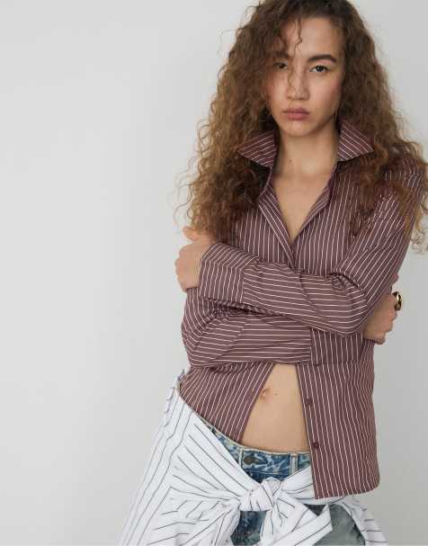 Stradivarius - Camicia aderente basic marrone a righe - view 1