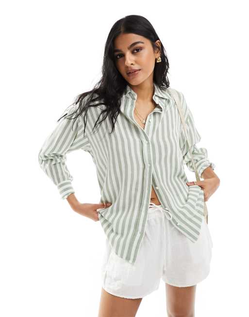 Stradivarius - Camicia comoda effetto lino a righe verde chiaro