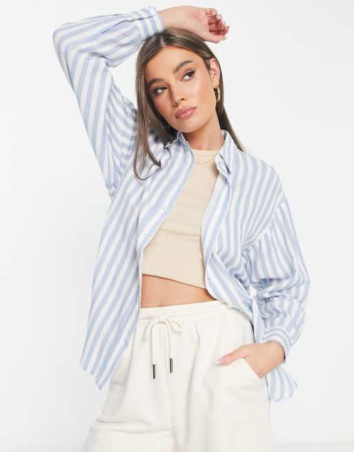 Stradivarius Camicia dad oversize blu a bianca a righe ASOS