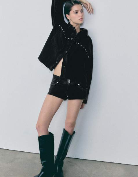 Stradivarius - Camicia giacca corta in denim lavaggio nero con borchie - view 1